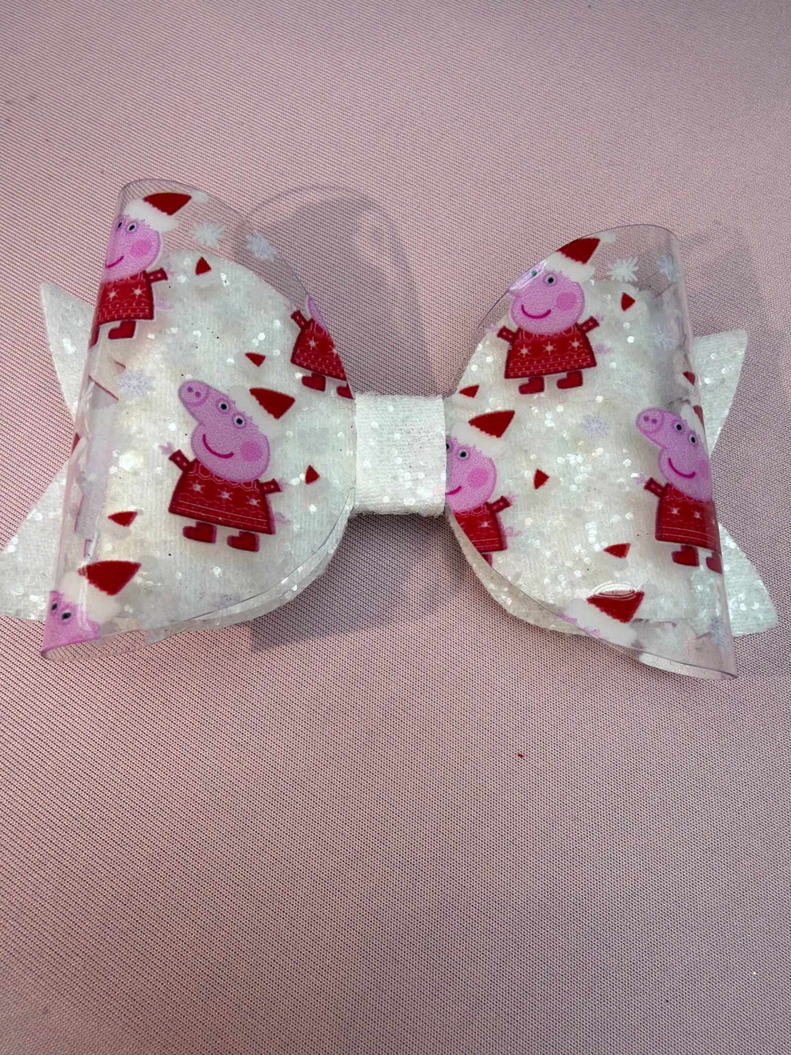 Cartoon Christmas Pig Bow
